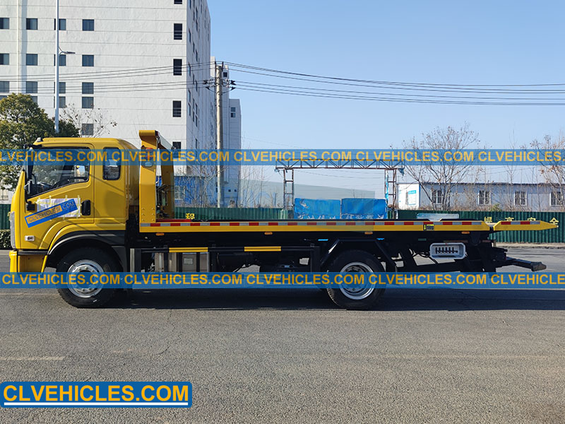 wrecker tow truck