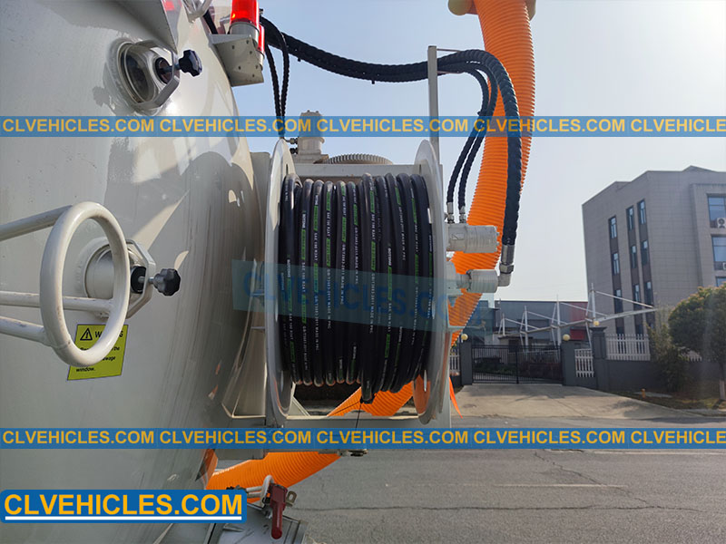 water jet vacuum truck