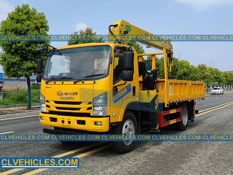 ISUZU truck with 7ton crane