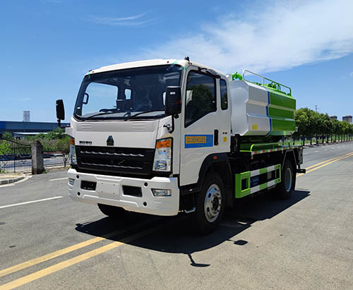 Một chiếc xe hút chân không áp suất cao HOWO 8CBM được vận chuyển đến Greneda