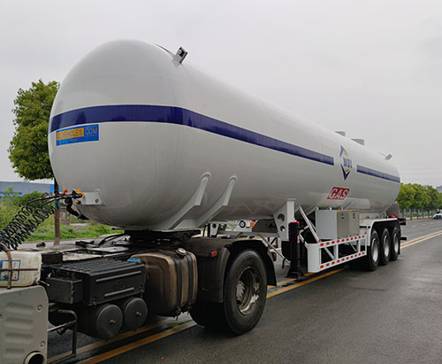Vận chuyển một toa xe bồn chở khí hóa lỏng LPG 50M2 đến Nigeria.
