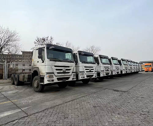 10 chiếc khung gầm xe tải chở hàng HOWO 6x4 371hp vận chuyển đến Djibouti