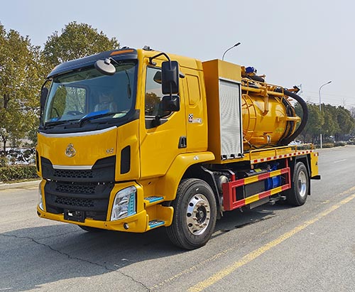 Một chiếc xe tải hút nước thải áp suất cao DONGFENG vận chuyển đến Thái Lan
        